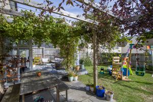 Photo 32- click for photo gallery